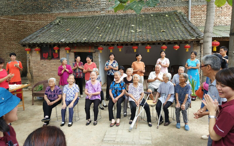 puhan-elderly-group